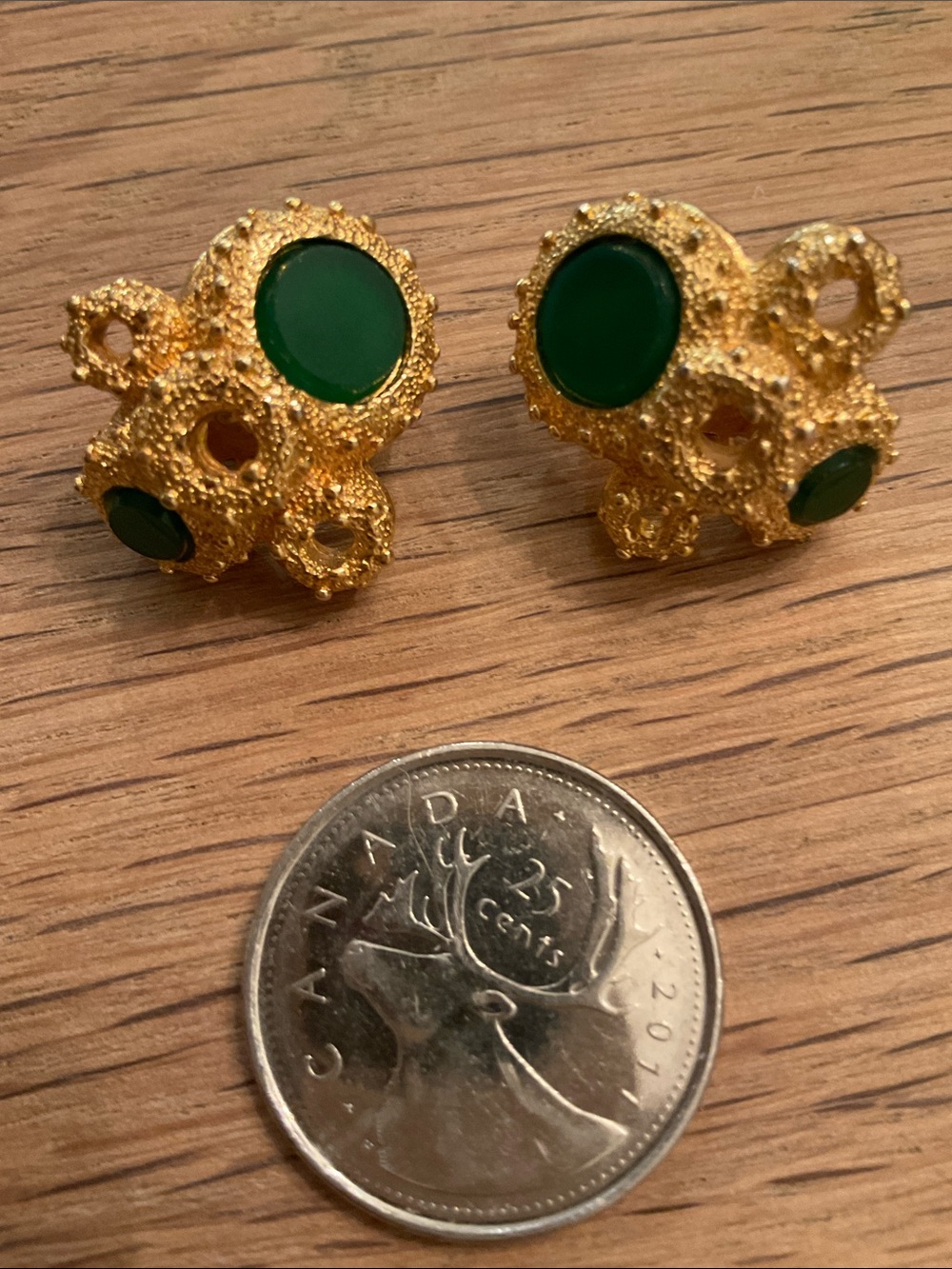 D’Orlan Brutalist Nugget Style Clip On Earrings Gold-Plated Green Cabochon - Picture 6 of 6